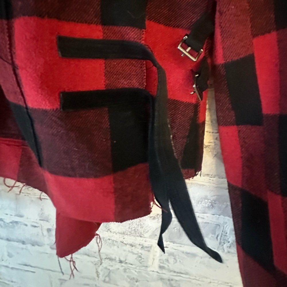 BB Dakota | Red Buffalo Plaid Light Coat + FREE scarf - Picture 8 of 9